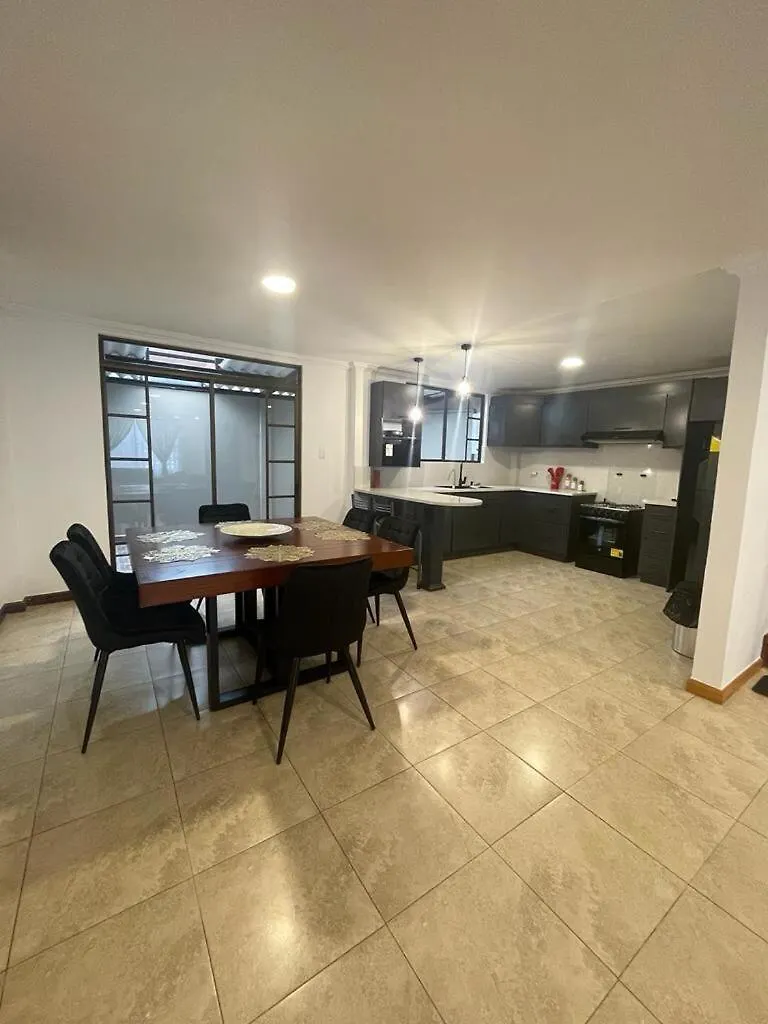 Casa En Cuenca Villa